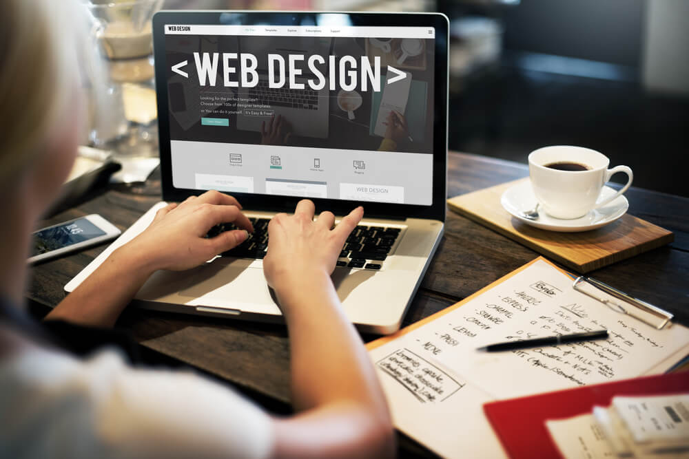 Should I Use A Web Developer Or A Web Builder?